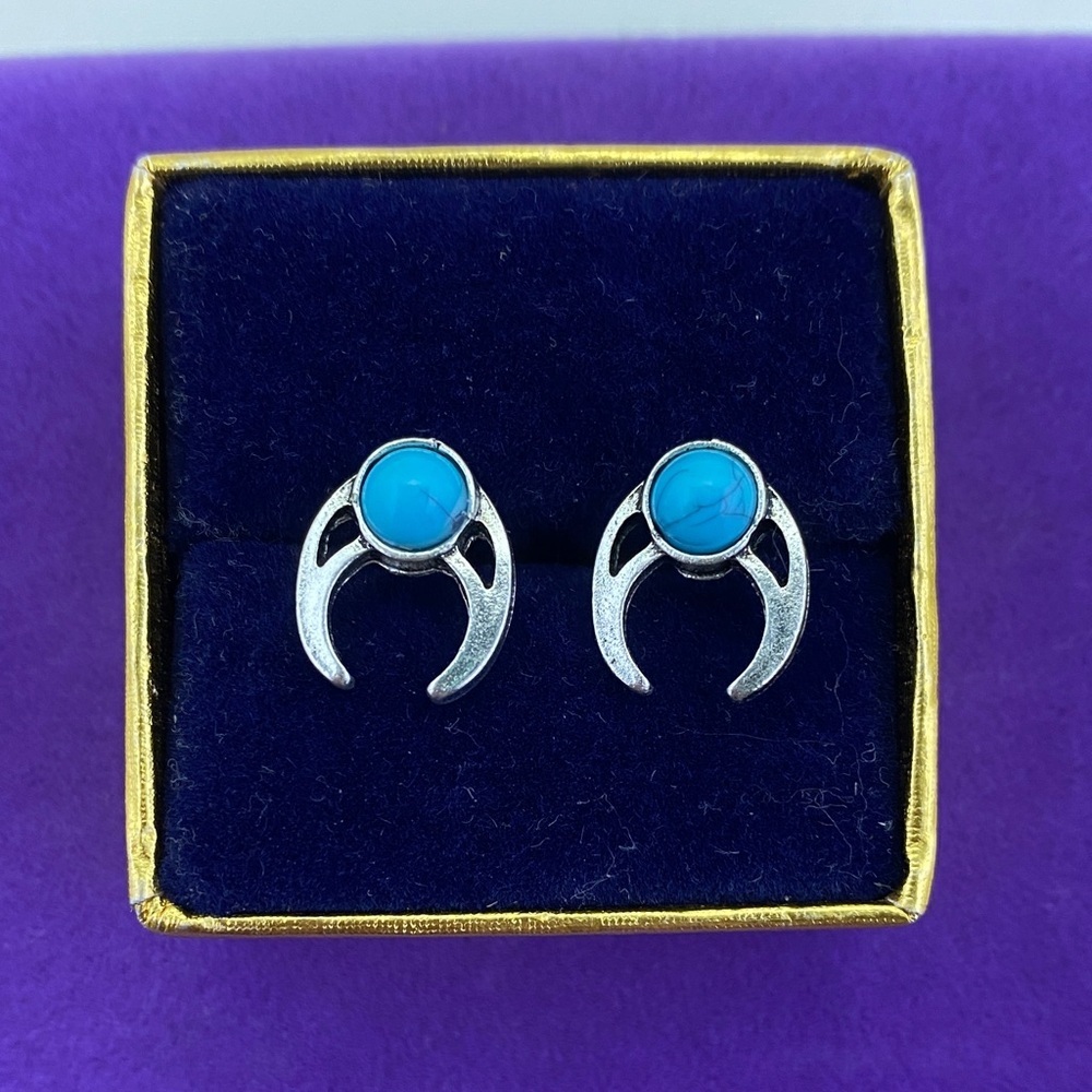 💛 Boho Turquoise Silver Crescent Earrings | Round Faux Turquoise Studs